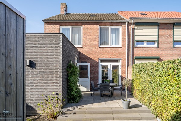 Medium property photo - Gouverneur Van Hovelllaan 28, 5953 CV Reuver
